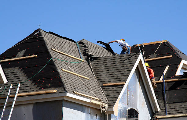 Best Flat Roof Repair Services  in Schlusser, PA